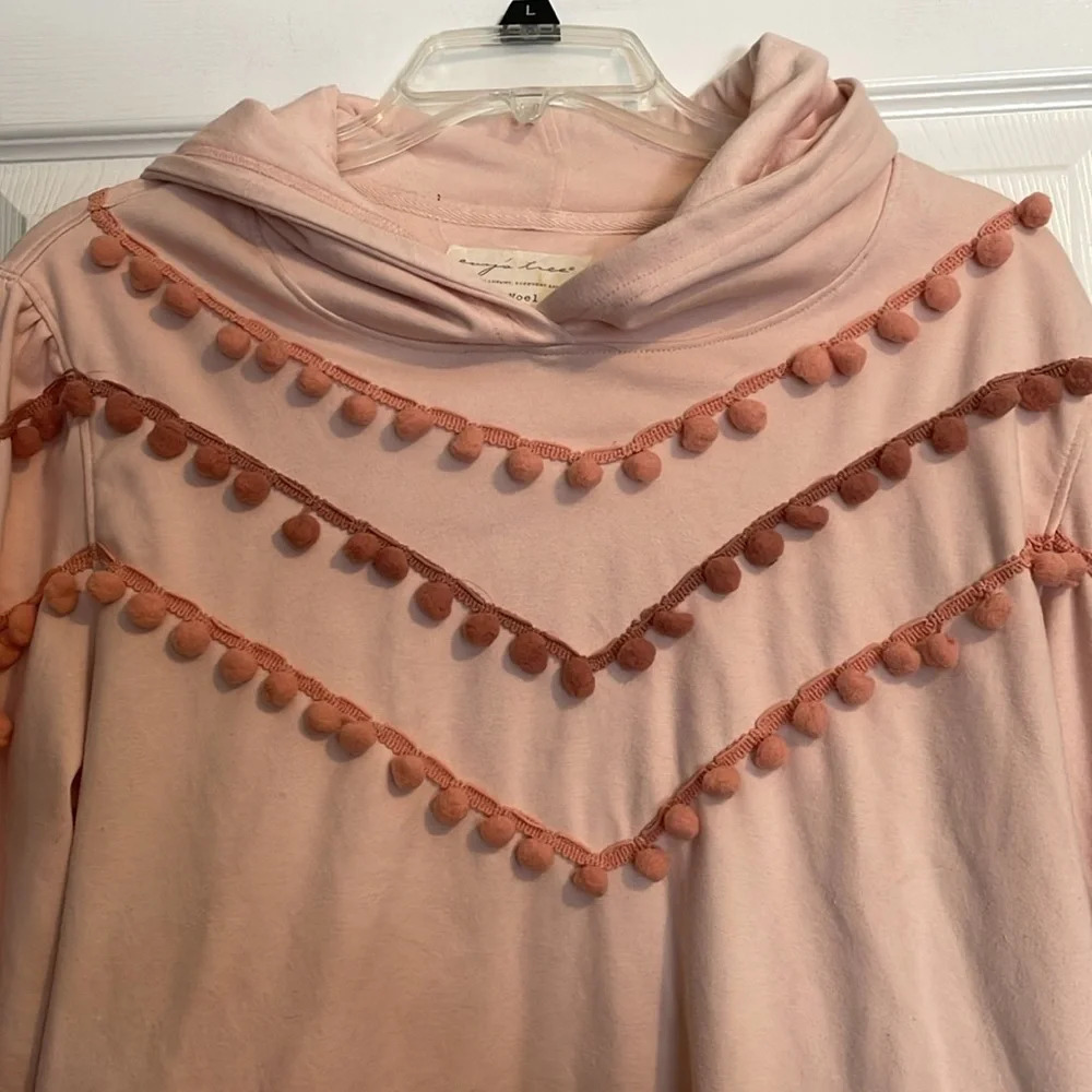 Evy’s Tree The Noel women’s pink hoodie sweatshirt size XL